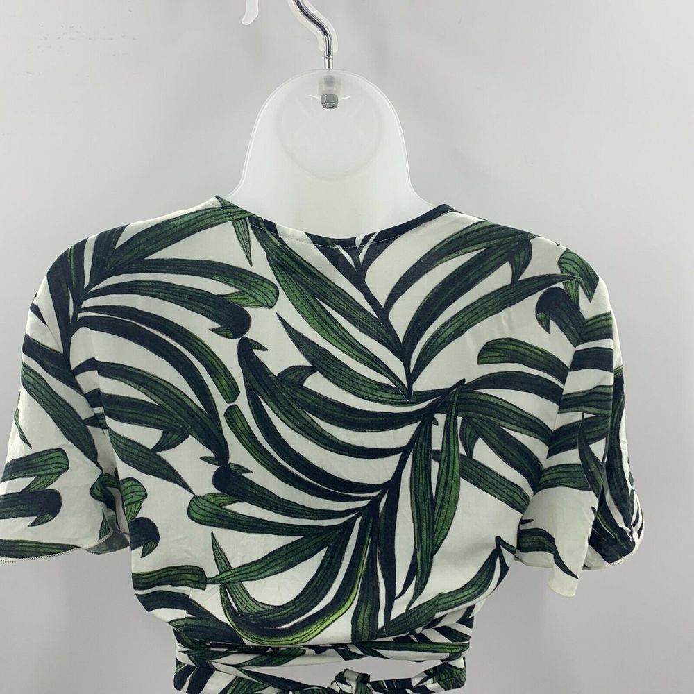 Show Me Your MuMu Palm Leaves Tied Crop Top Size M - Picture 7 of 12